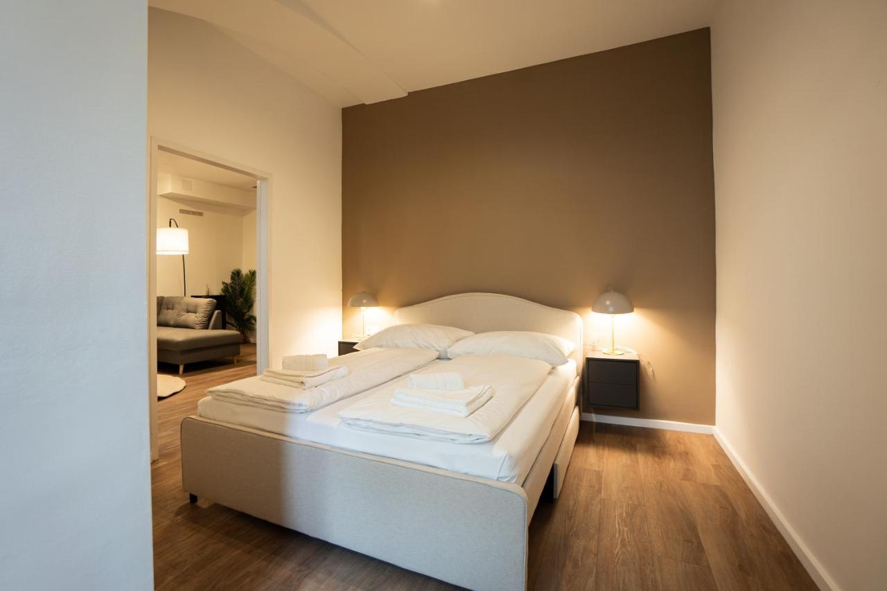Stylish Apartment With Dedicated Working Space And Super King-Size Bed Located Between City Centre And Donau River Wenen Buitenkant foto